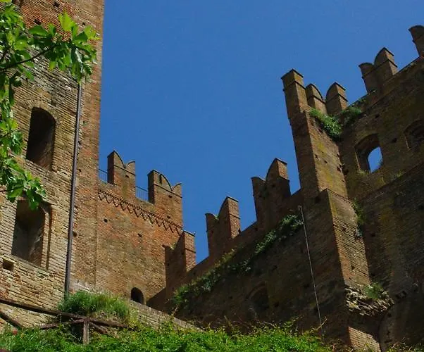 Dircea 3* CastellʼArquato